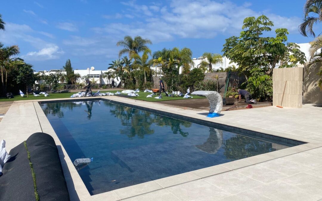 Ejecución piscina Bahía del Duque
